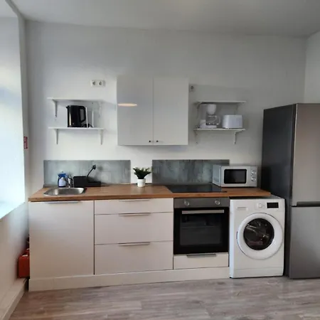 Workers In Apartamento Stolberg (Rhineland)