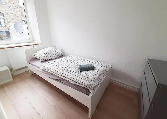 Workers In * Stolberg (Rhineland)